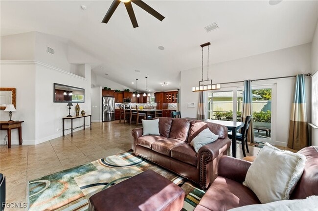 Building Photo - 1250 Silverstrand Dr