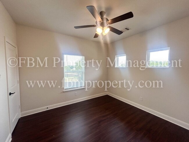Building Photo - 306 Brothers Blvd
