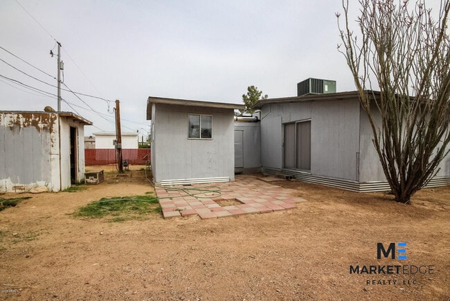 Building Photo - 2Bed/1Bath Home at 135th Ave/Glendale! JOI...