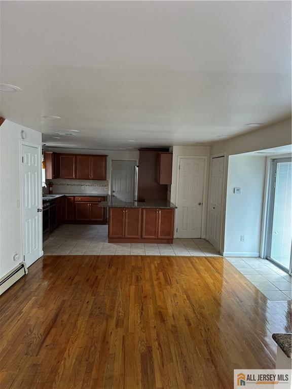 Building Photo - 1 Stanton St