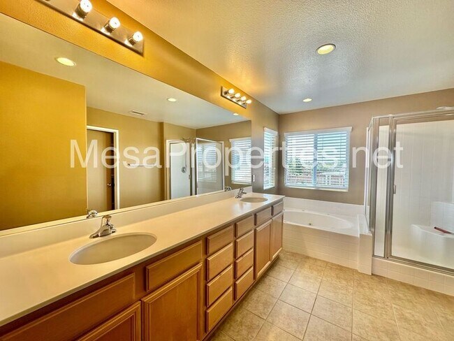 Building Photo - 12387 Dandelion Way