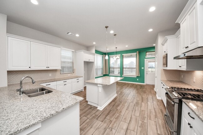 Building Photo - 23306 Ivory Sedge Trl