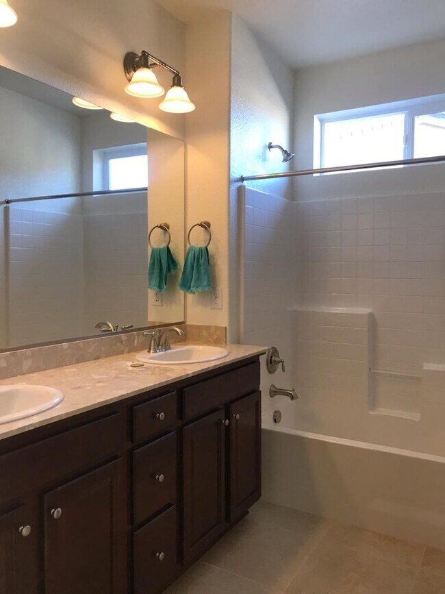 Building Photo - Home for lease in Damonte Ranch
