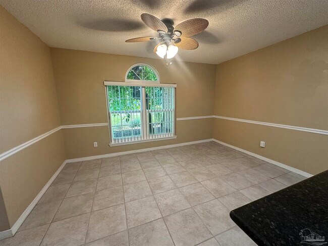 Building Photo - 1301 Little Creek Cir