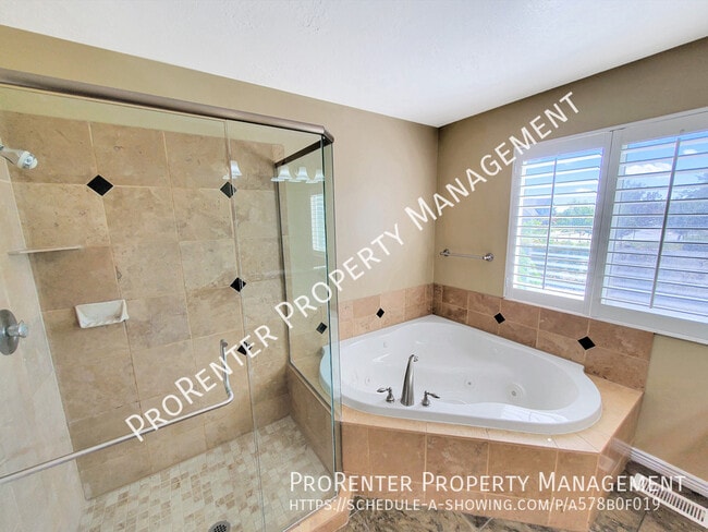 Building Photo - 1488 Earl Cir