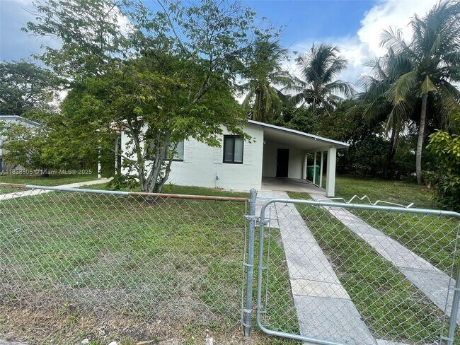 Building Photo - 891 NW 33rd Terrace