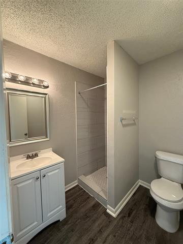 Building Photo - 3027 Harlan Dr