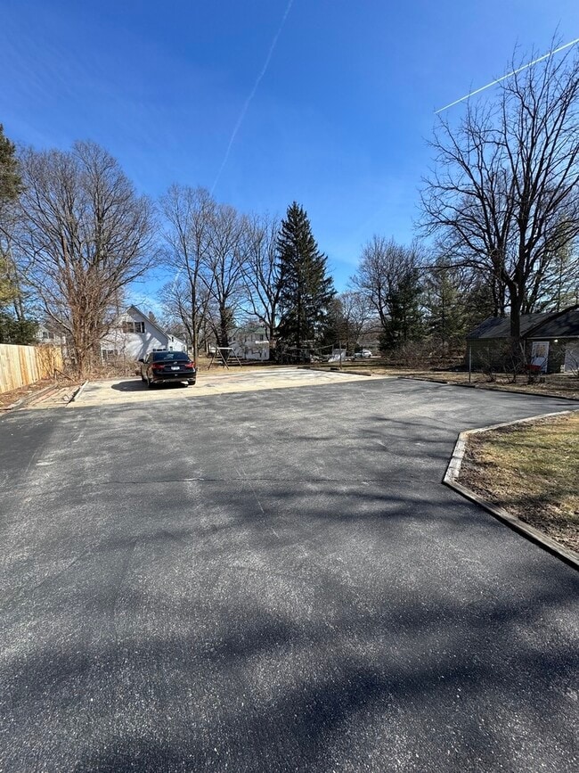 Building Photo - 14 S Jackson St