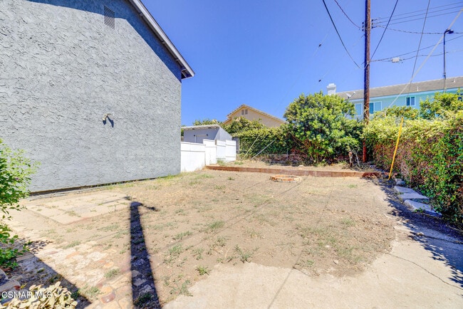Building Photo - 1236 Elsinor Ave