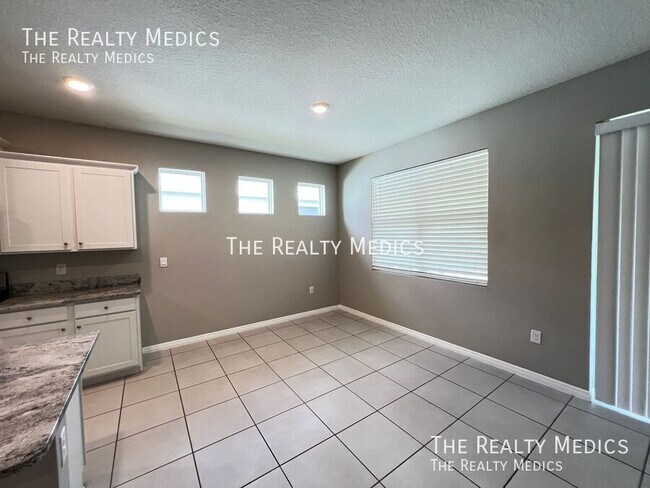 Building Photo - 8053 Penrose Pl