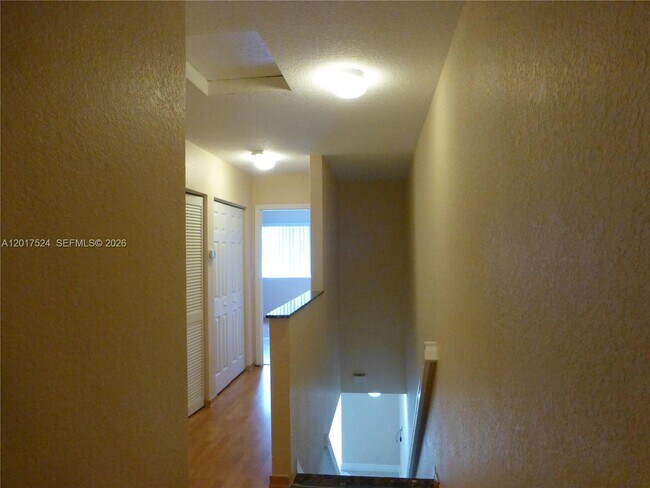 Building Photo - 2180 Ensenada Terrace