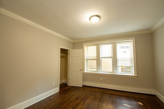 Building Photo - 24 Seaver St