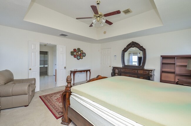 Building Photo - 13823 Eldridge Garden Cir