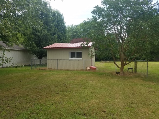 Building Photo - 967 Ford Chapel Rd