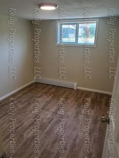 Building Photo - 829 5th St NE