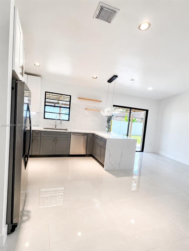 Building Photo - 16552 SW 297th Terrace