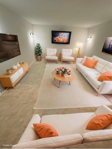 Building Photo - 231 Hadley Ln