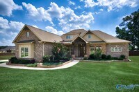 Building Photo - 212 Idle Crk Dr