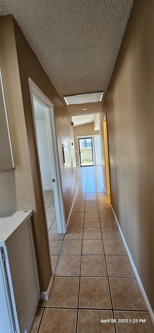 Building Photo - Orcutt Single Story Knollwood Terrace Condo with Attached One Car Garage