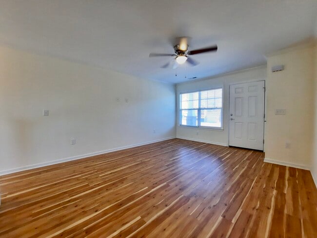 Building Photo - 1025 Baldwin Commons Dr