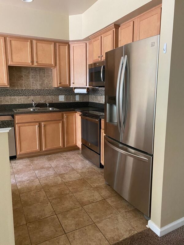 Building Photo - 458 Woodbark Ct