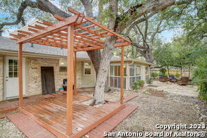 Building Photo - 8603 Derringer St