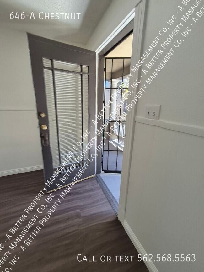Building Photo - 646-A Chestnut-