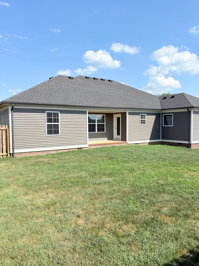 Building Photo - 791 Pleasant Meadow Ln