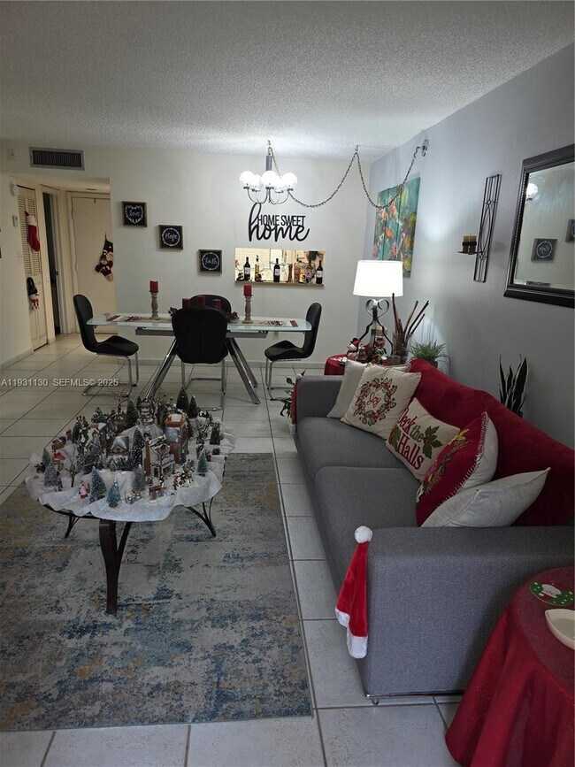 Building Photo - 8035 SW 107th Ave