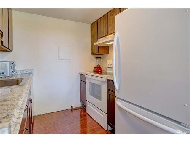 Building Photo - Cozy 1 bedroom in the heart of Kingsgate neighborhood