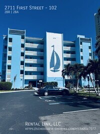 Building Photo - 2711 First Street