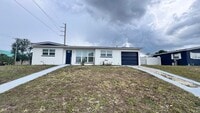 Building Photo - Timeless Appeal Meets Modern Living – 3BR Home on Expansive Lot in Titusville! WASHER & DRYER INC...