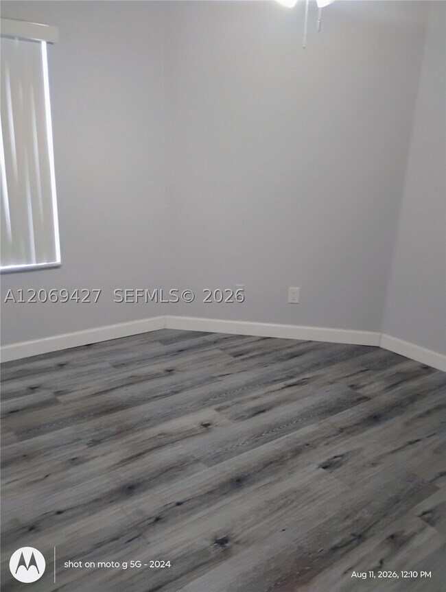 Building Photo - 6766 NW 69th Ct