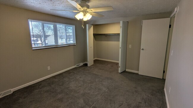 Building Photo - MN Cedar Village (833)