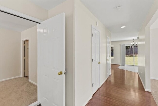 Building Photo - ***Coming Soon!!!***Spacious and Move-In R...