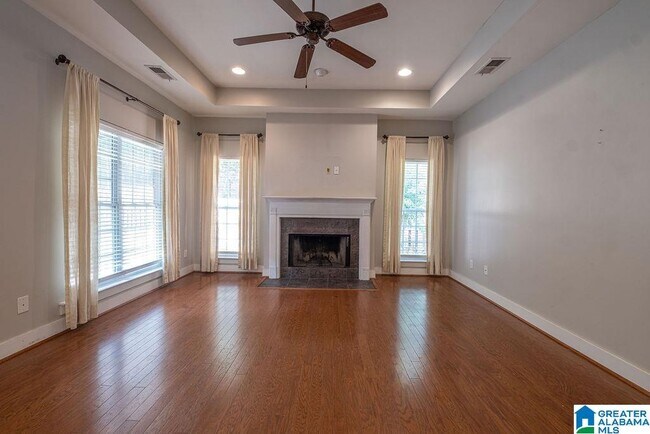 Building Photo - 216 Chesser Way