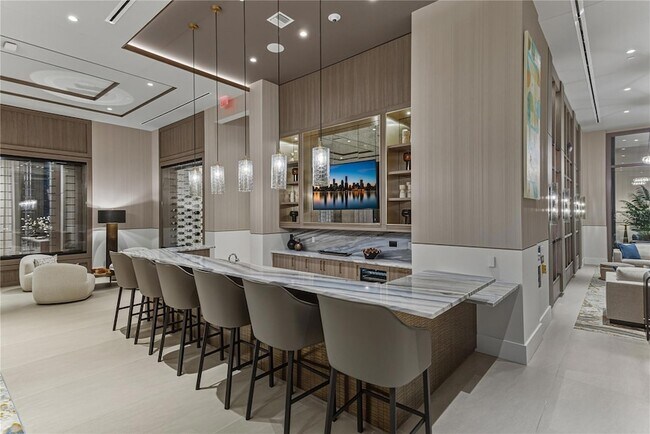 Building Photo - 275 1st Ave S