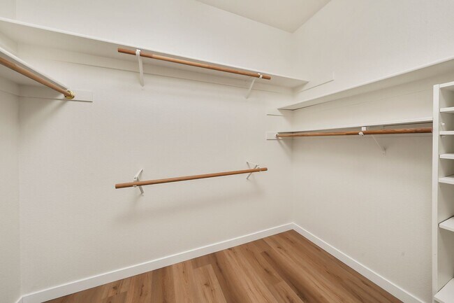 Building Photo - Updated 3-Bed 2 Bath Home – New Kitchen, Flooring & More! $3,400/mo