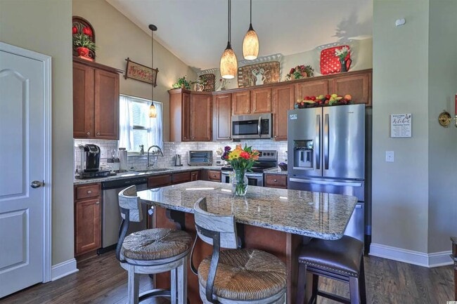 Building Photo - 5600 Plantersville Pl