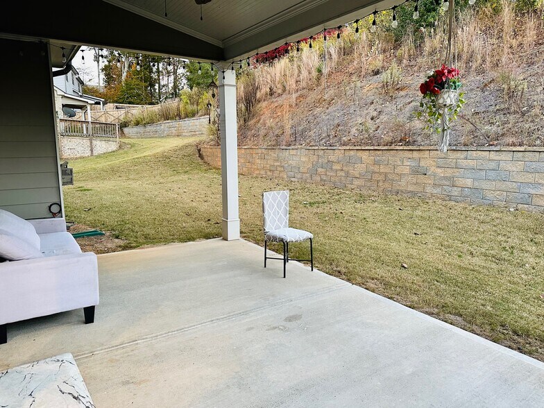 Building Photo - 5274 Sophia Downs Ct