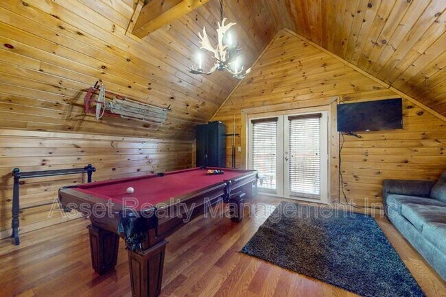 Building Photo - 2632 Camden Way