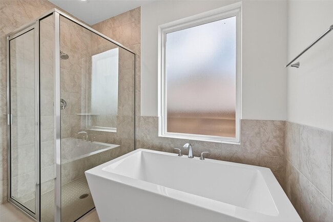 Building Photo - 3222 Kindred Wy