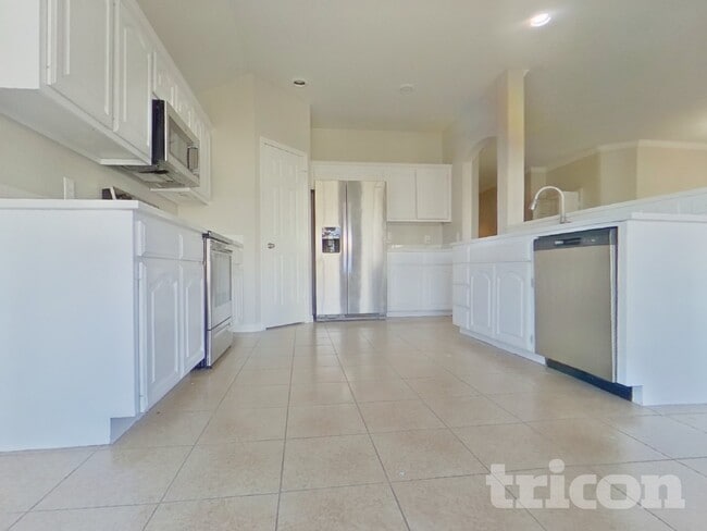 Building Photo - 812 San Felipe Trail