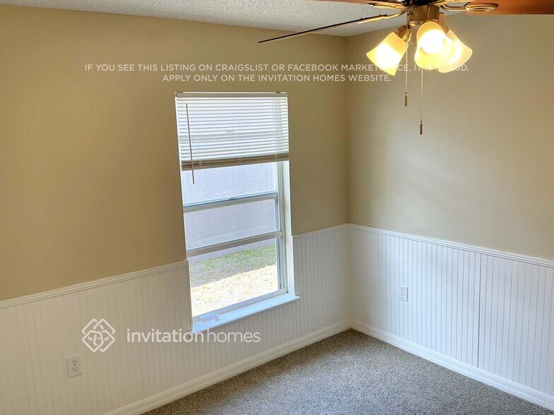 Building Photo - 10720 Opus Dr