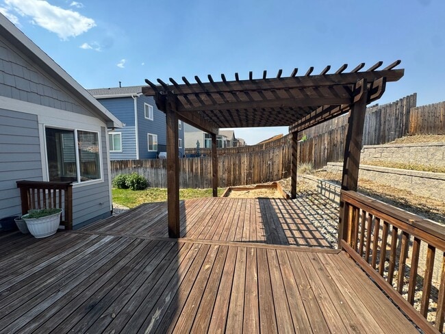 Building Photo - Spacious 5-Bedroom Ranch with Finished Basement, Wet Bar & 3-Car Garage