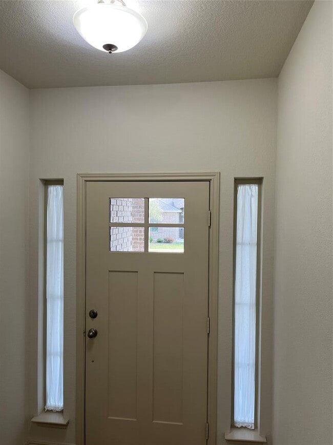 Building Photo - 18508 Calasetta Dr