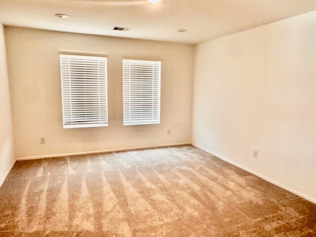 Building Photo - 15338 Majestic Knight Dr