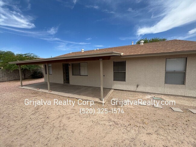 Building Photo - 3 Bedroom House in Midvale for Rent (Drexel/Midvale Park)