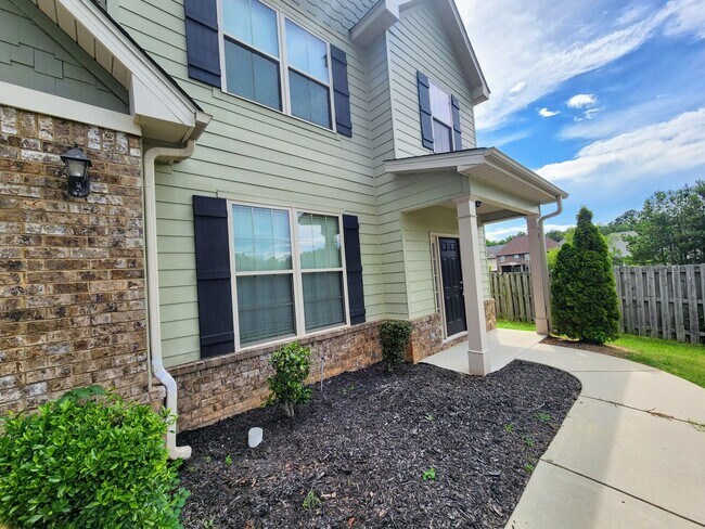 Building Photo - Spacious cul-de-sac home in Grovetown