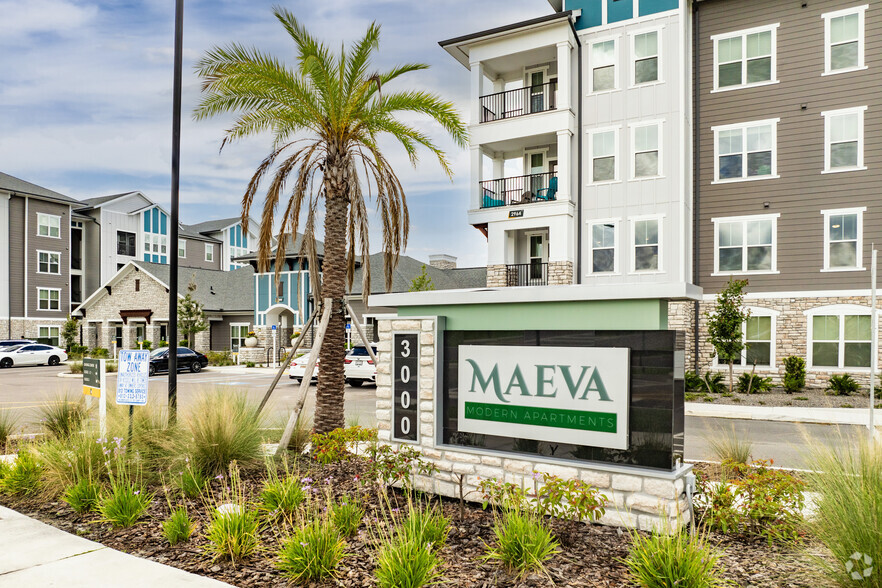 Building Photo - Maeva Modern Apartments